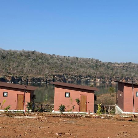 Gandhisagar Forest Retreat Hotell Gurla Exteriör bild